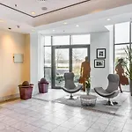 Otel Garner By Ihg