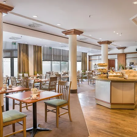 Garner By Ihg 4*