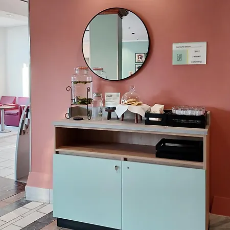 Garner By Ihg 4*