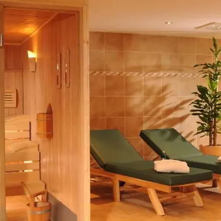 Hotel Garner By Ihg 4*