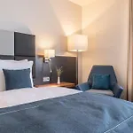 호텔 Garner By Ihg 4*