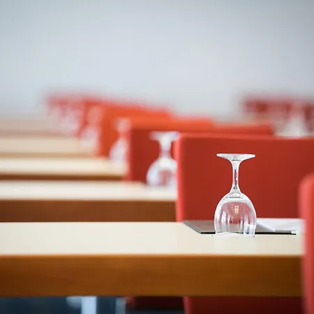 Garner By Ihg Hotel 4*